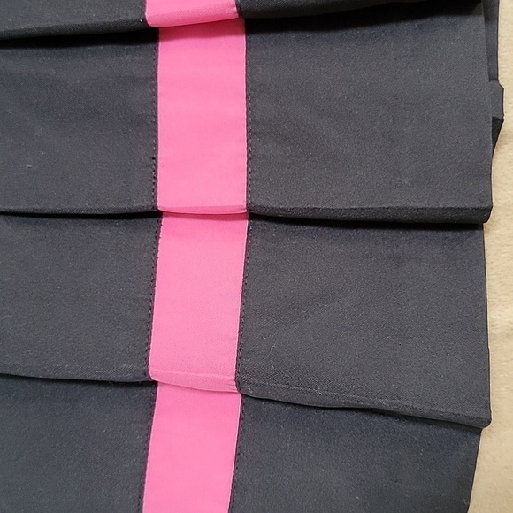 Izod XFG Cool FX Black Pink Stripe Pleated Athletic Skort Size12 EUC - Picture 2 of 12